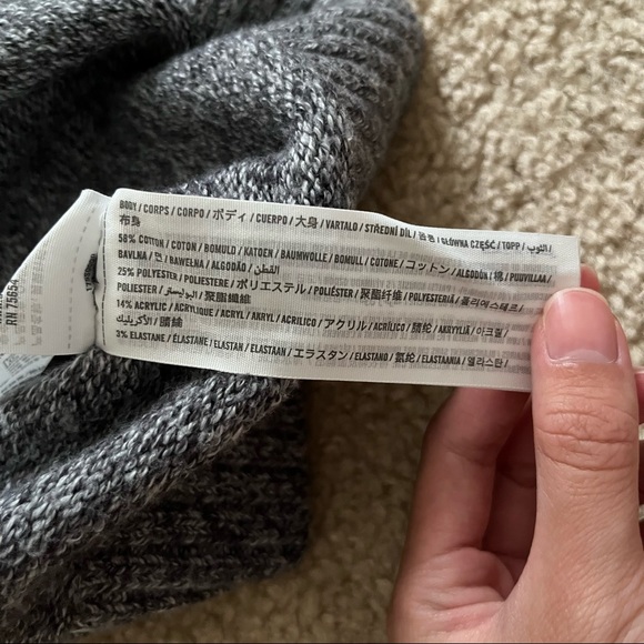 Abercrombie and Fitch Crewneck Sweater - Picture 6 of 6